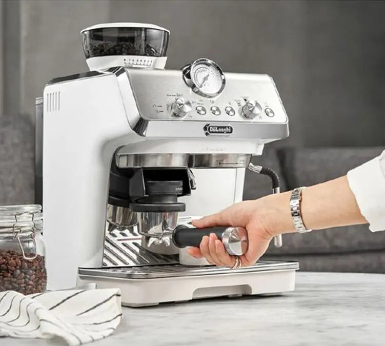 Machine expresso DELONGHI EC9155.W La Specialista Arte blanche + kit Barista - GLOBAL ASSET