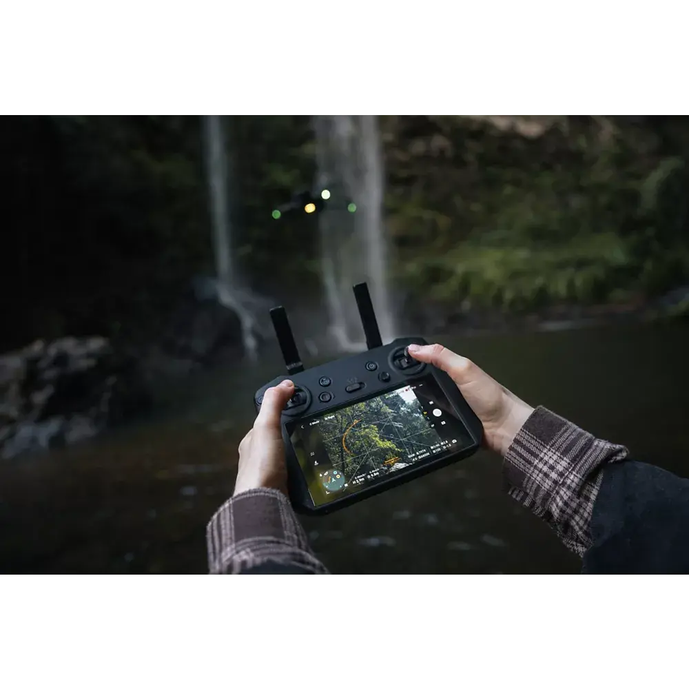 DJI Mavic 3 Pro Fly More Combo - GLOBAL ASSET
